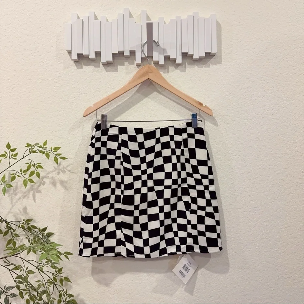 J.ING Black White Mini Skirt Size M NWT - Picture 5 of 7